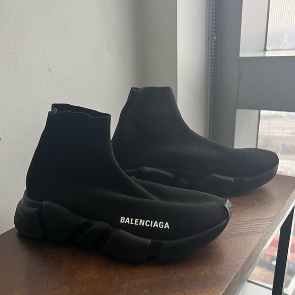 Balenciaga Speed Sneaker - Picture 5 of 8